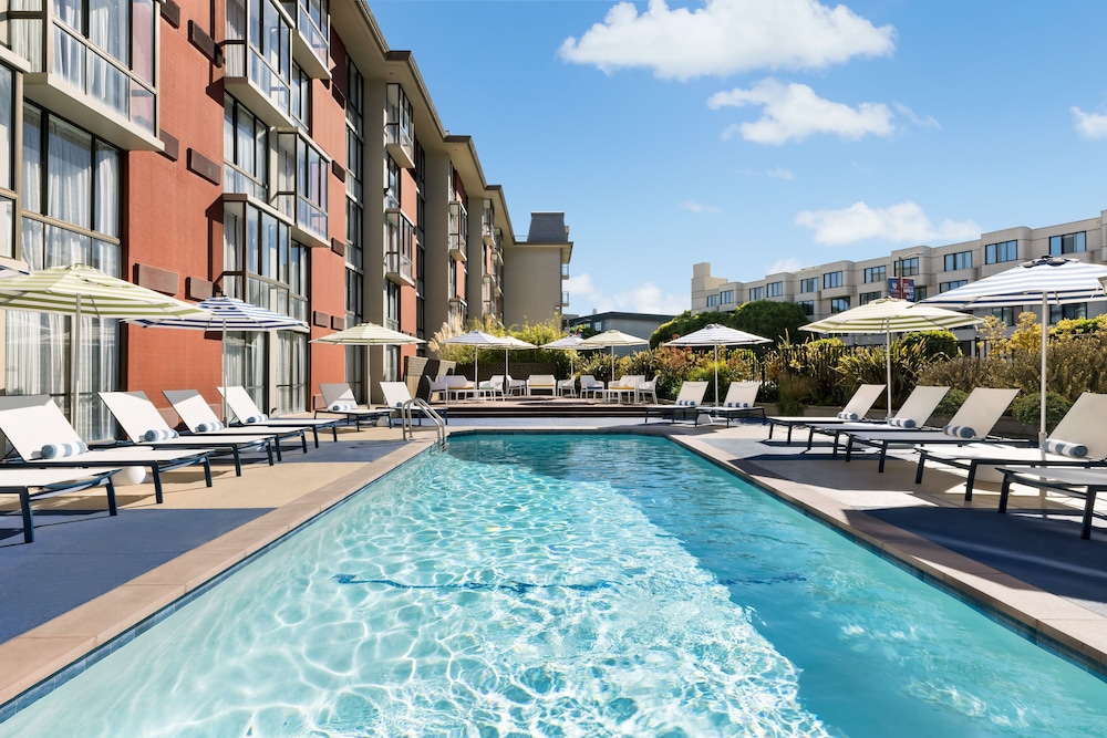 Hotel Caza Fishermans Wharf 44/50