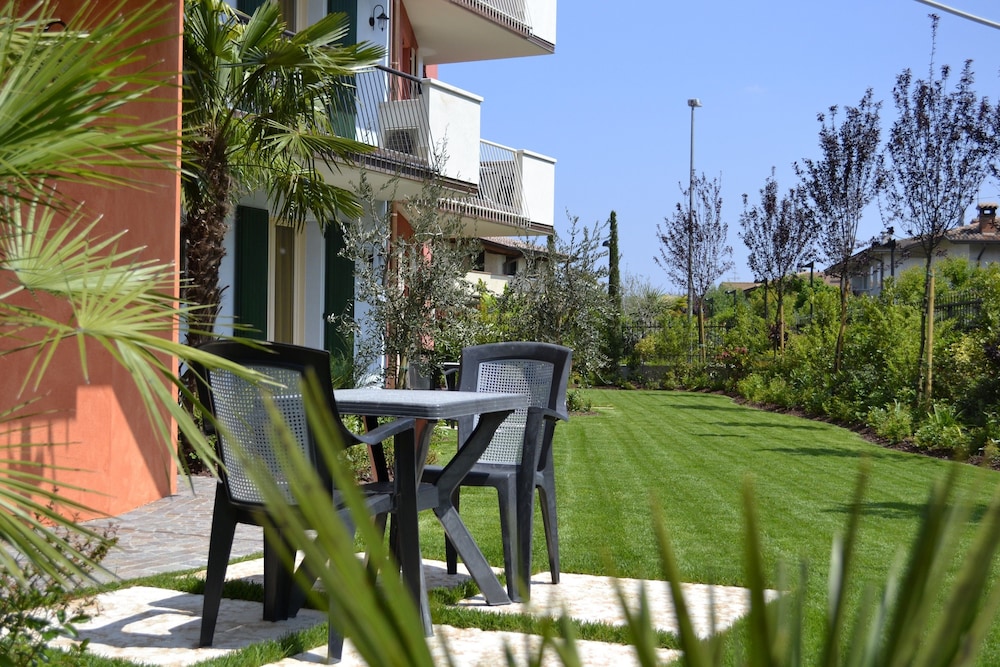 Acqua Resorts 34/40