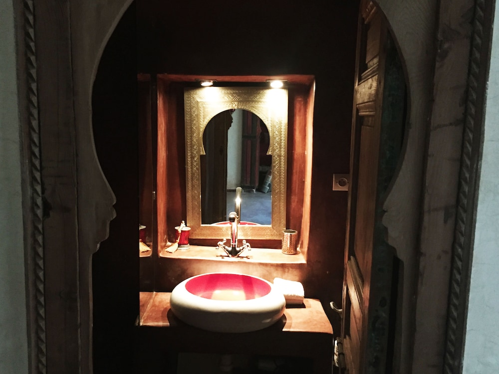 Riad 144 49/50