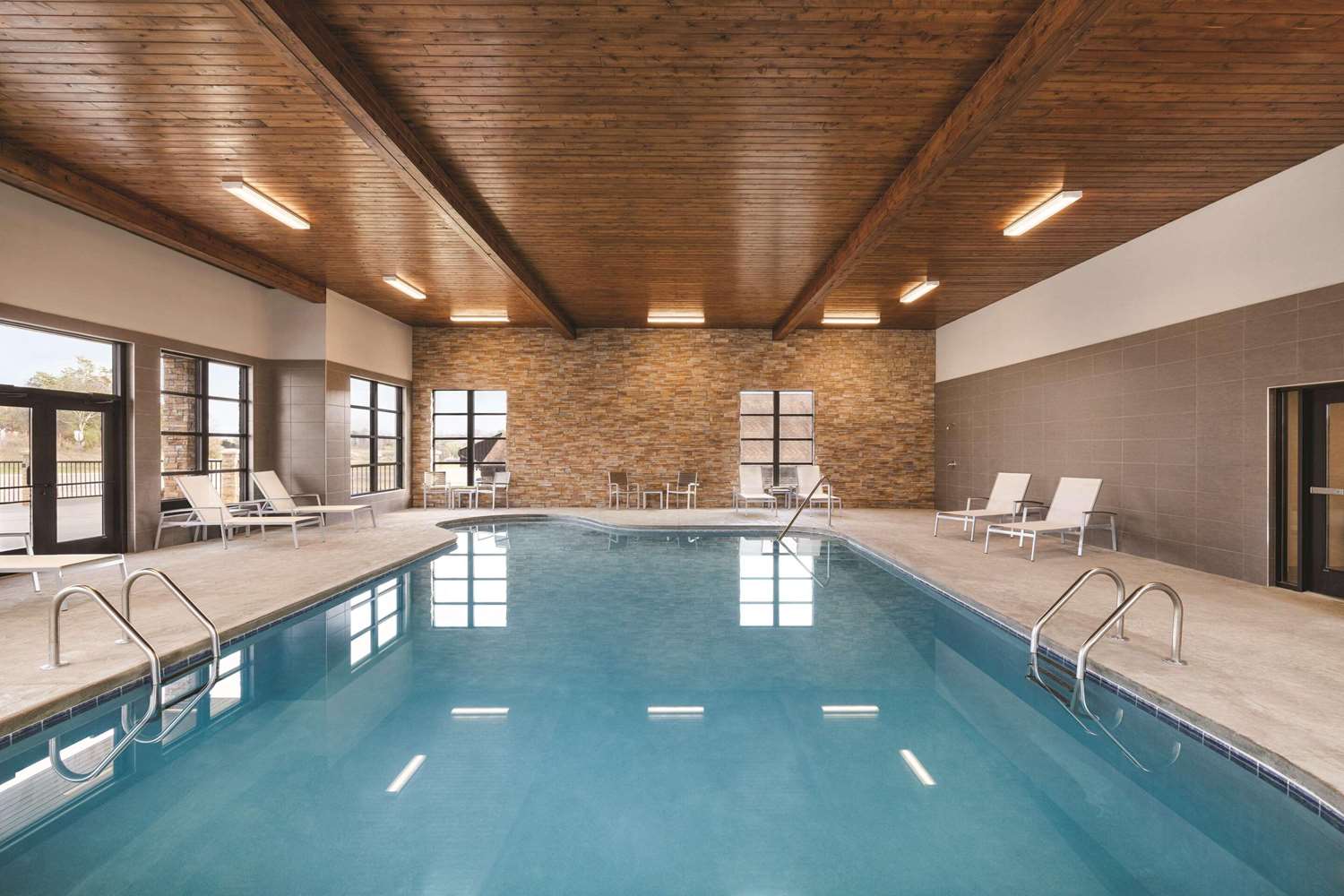 Country Inn Suites By Radisson Sevierville Kodak Tn 6/12
