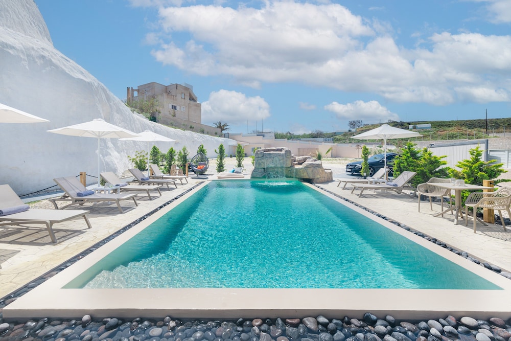 Santoterra Antigua Luxury Suites 37/50