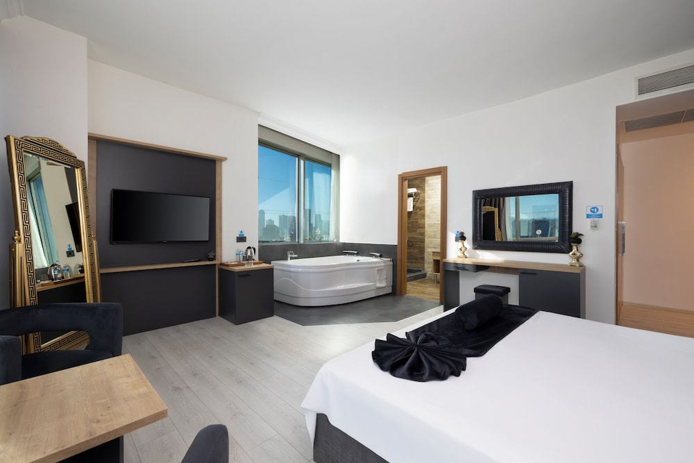 Asia Artemis Suite 19/50