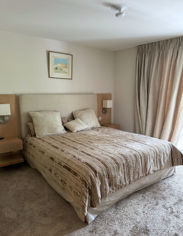 2 Bedrooms, Classic, Apartment, 2 Queen Beds, Balcony