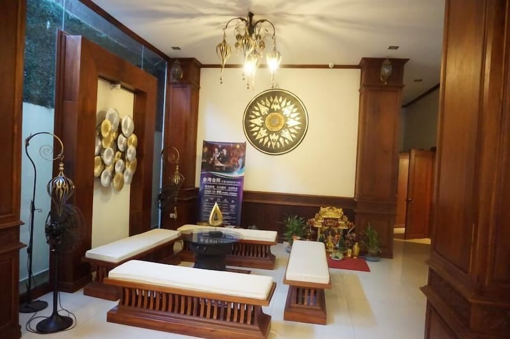 Manorom Boutique Hotel 4/17