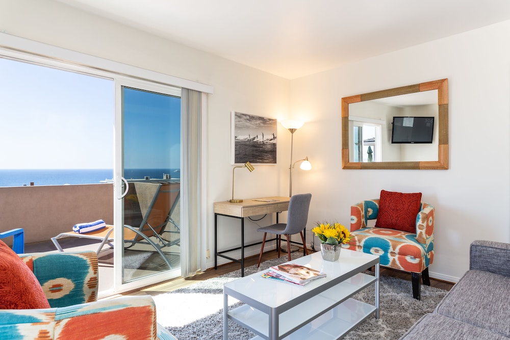 The Sea View Inn At The Beach 20/50