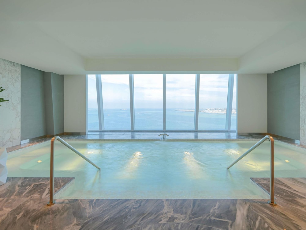 Fairmont Doha 32/65