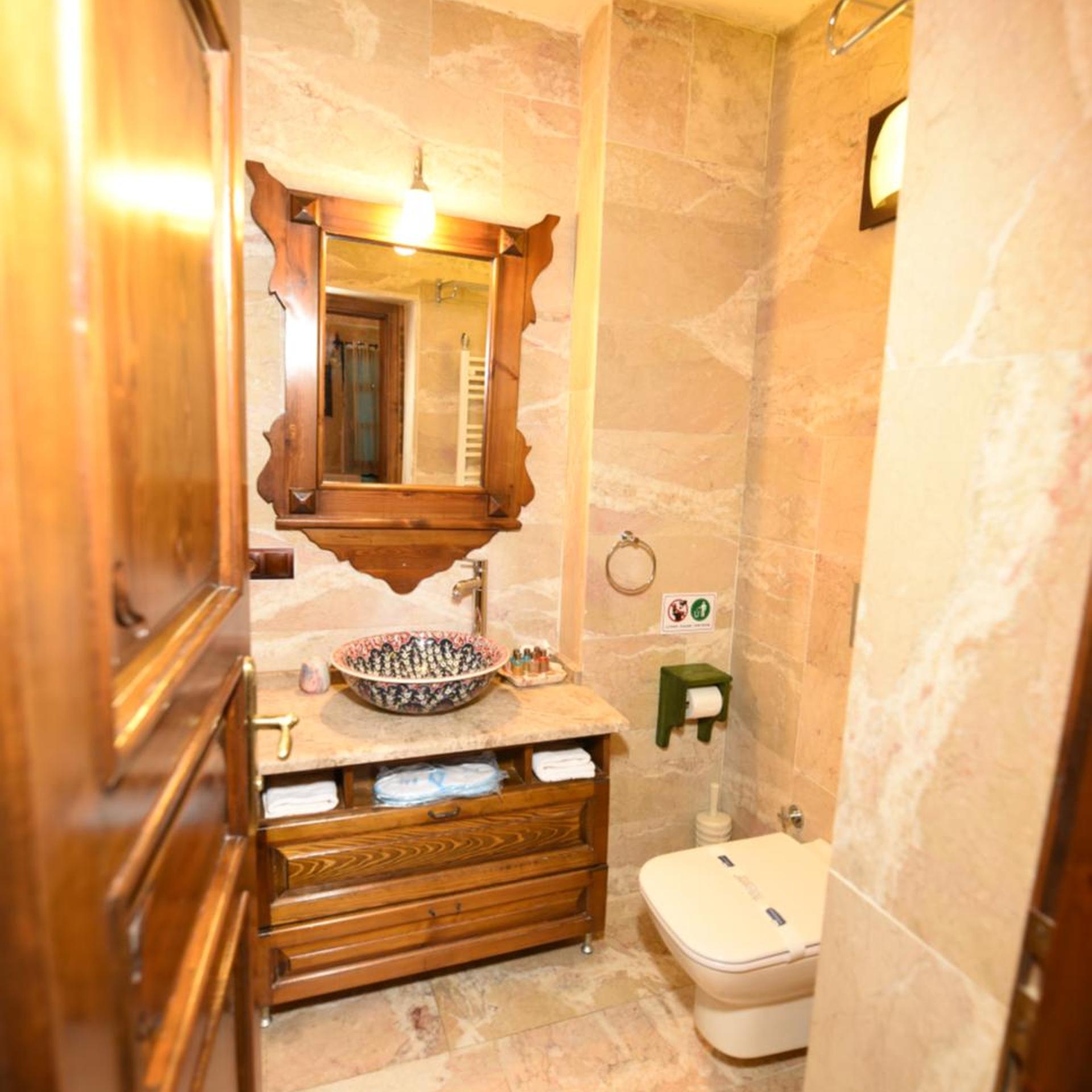 Canela Cave Hotel 52/54