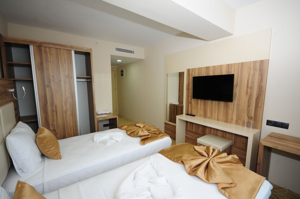 Grand Hekimoglu Hotel 6/15