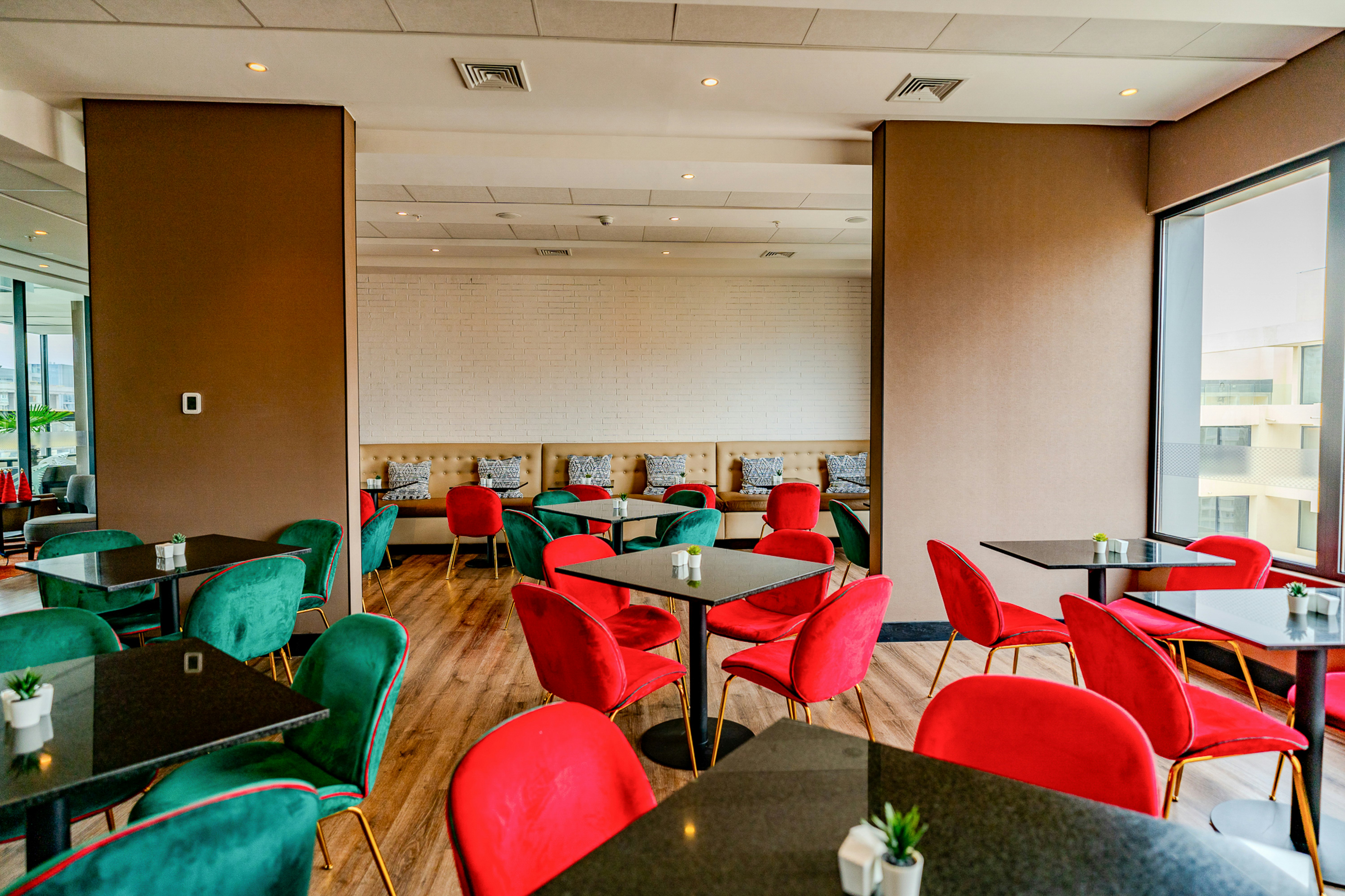 Hampton by Hilton Santiago Las Condes 61/66