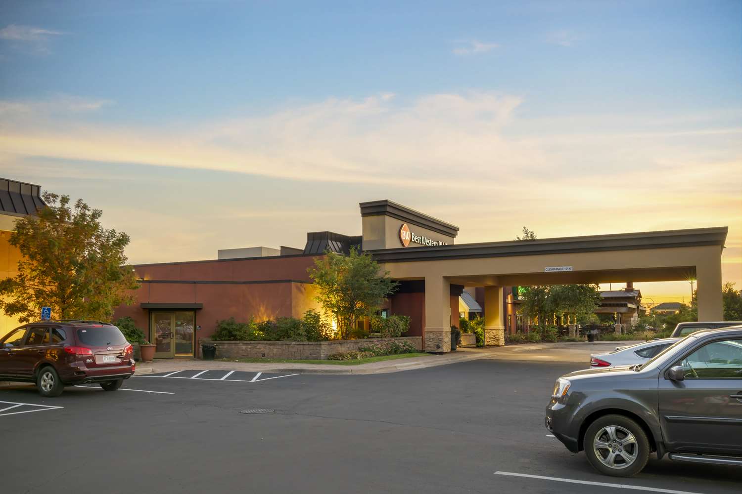 Best Western Plus St. Paul North/Shoreview 20/23