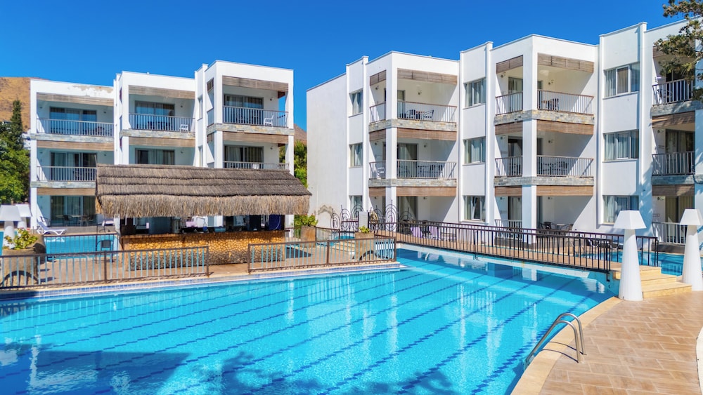 Mio Bianco Resort 5/50