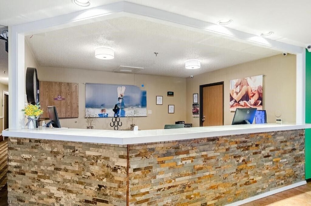 GuestHouse Inn and Suites Cheyenne 4/28