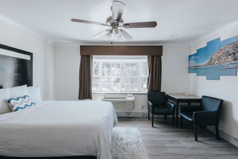 Sea Air Inn and Suites Downtown Morro Bay 7/50