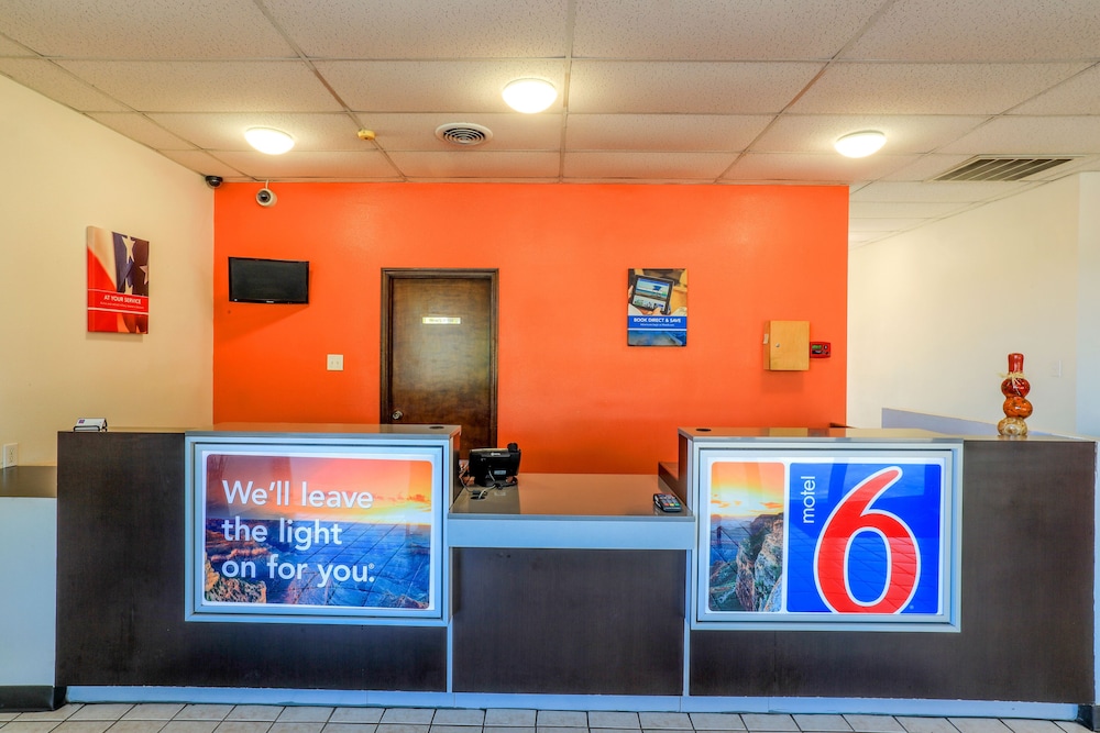 Motel6 Longview Tx North 7/47