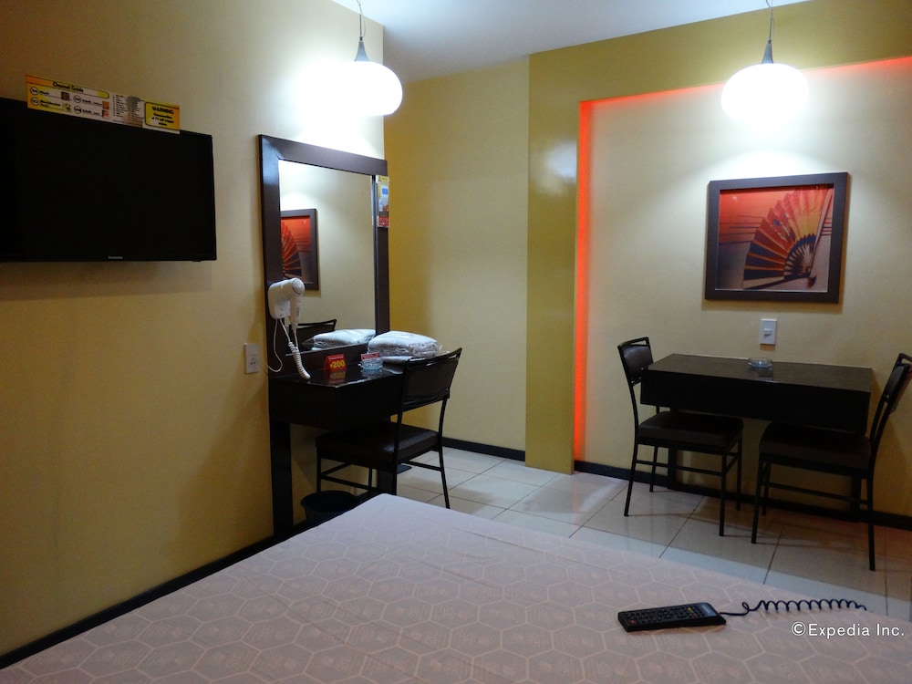 Hotel Sogo Buendia 36/40