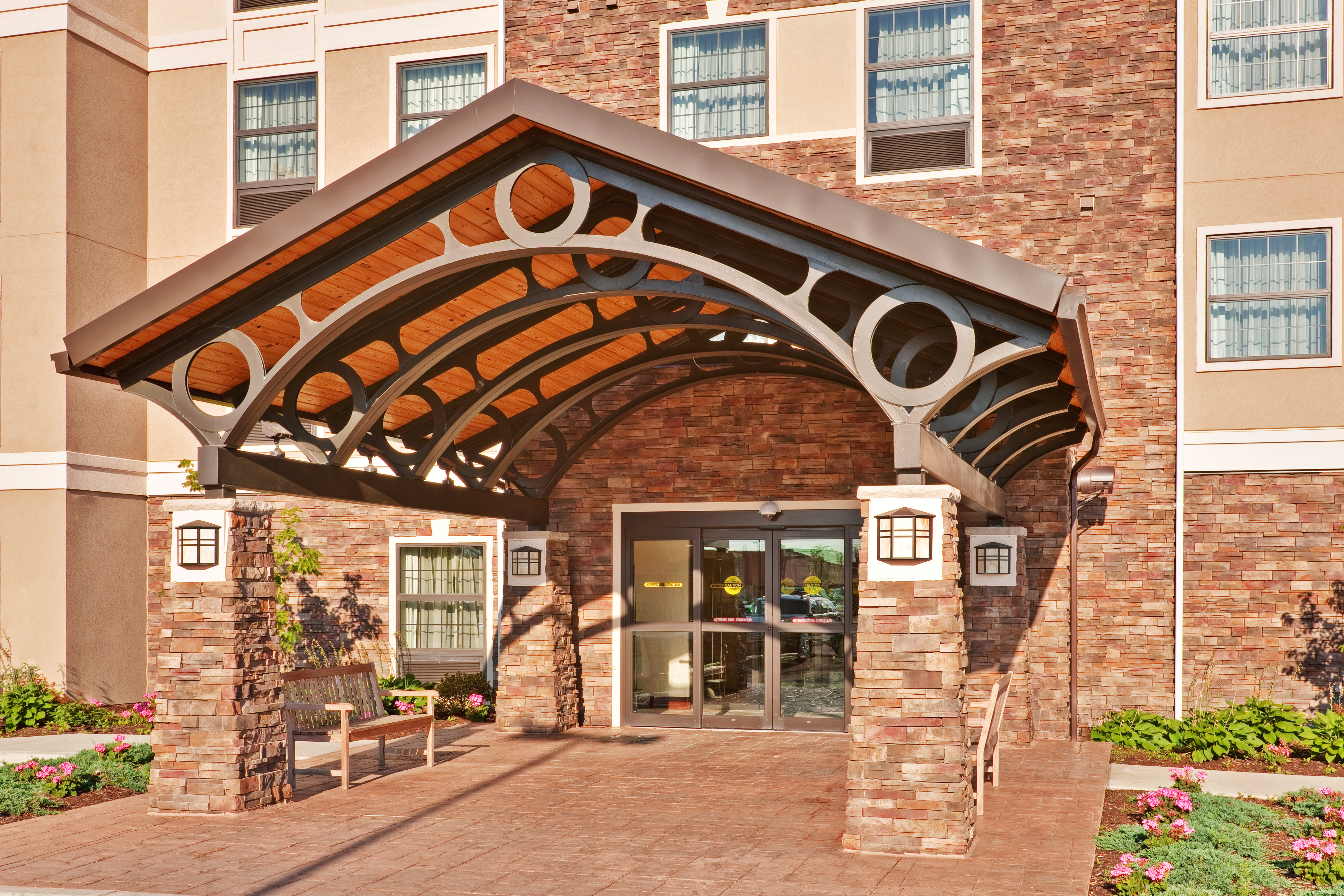 Staybridge Suites Buffalo 2/76