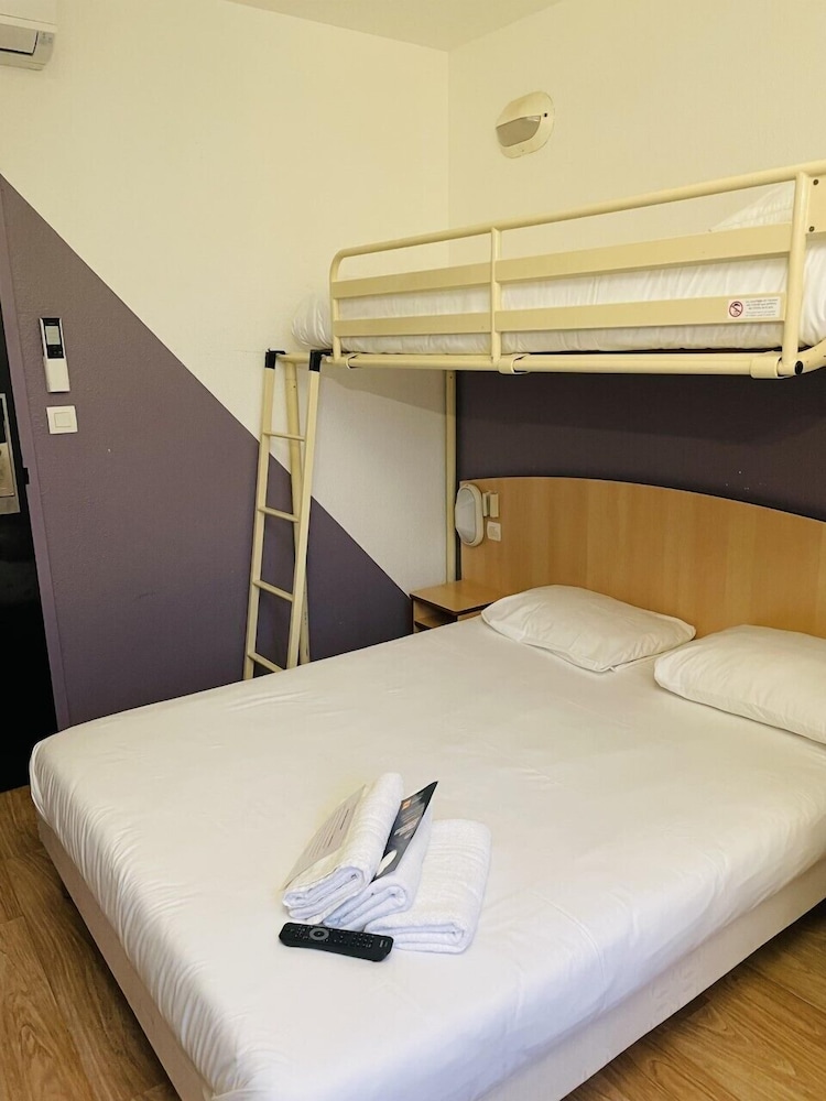 Hotel Premiere Classe Niort Est - Chauray 23/57