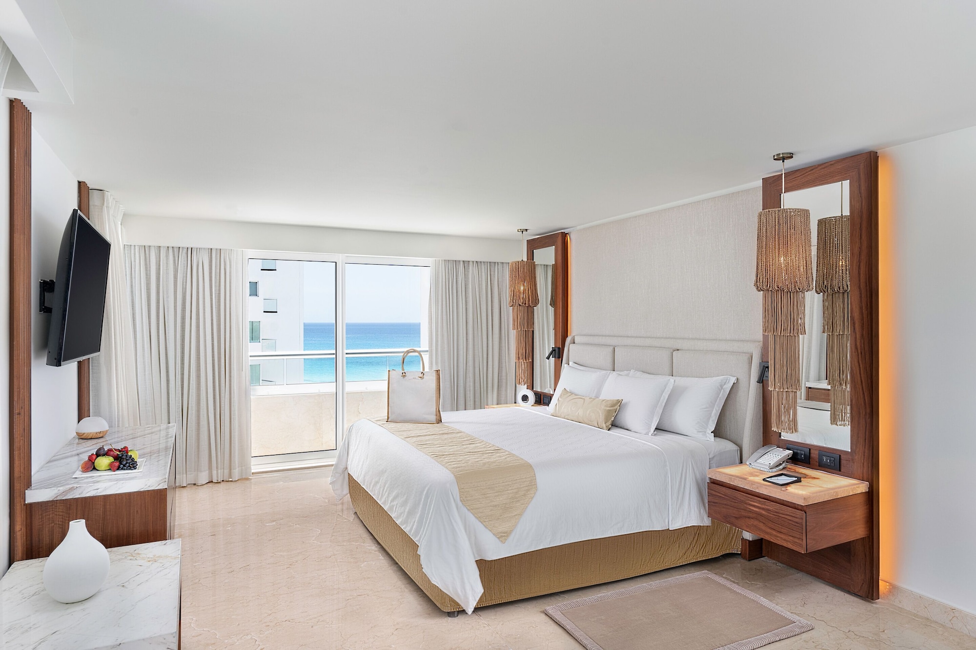 GOVERNOR, SUPERIOR, SUITE, KING BED, PARTIAL OCEAN VIEW