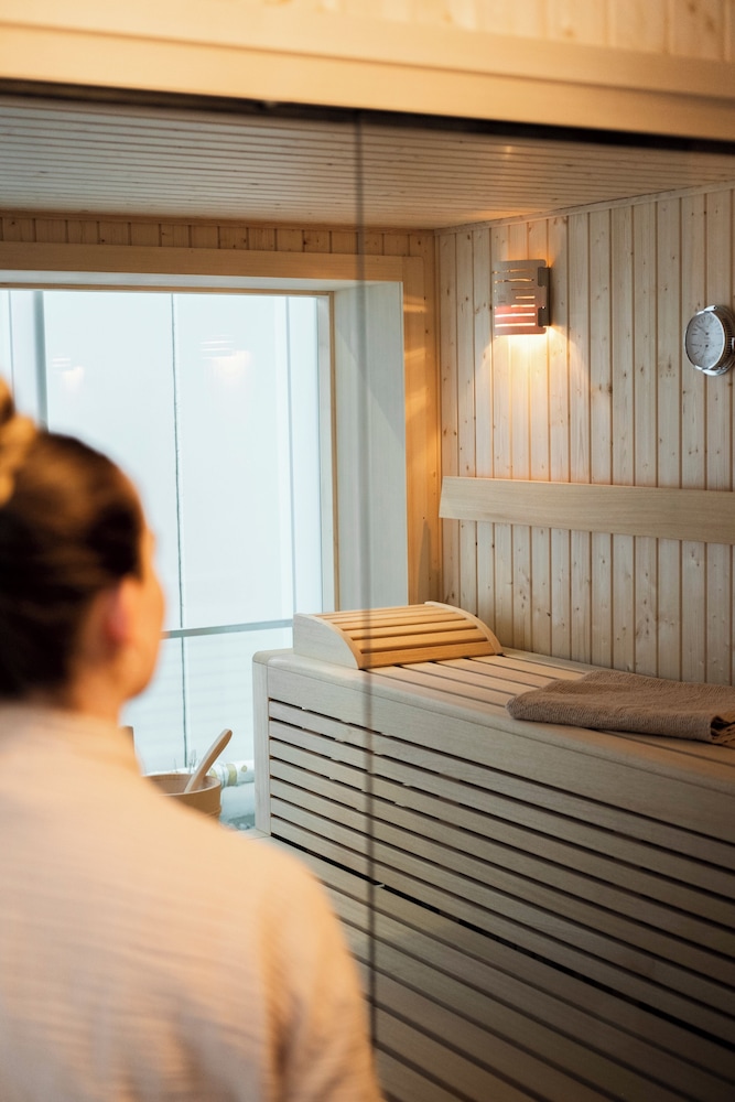 Das Kaya Hotel I Stuttgart Airport Messe 25/50