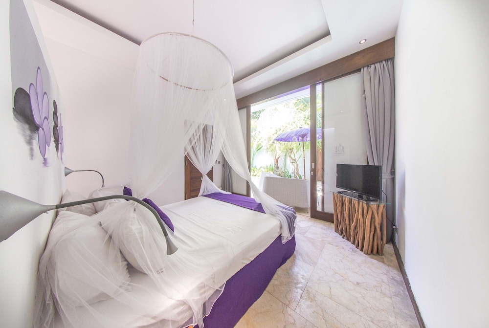 ANEMA VILLA SEMINYAK 26/73