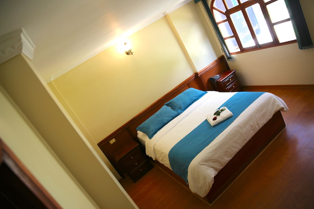 Hotel Donde Marcelo 34/68
