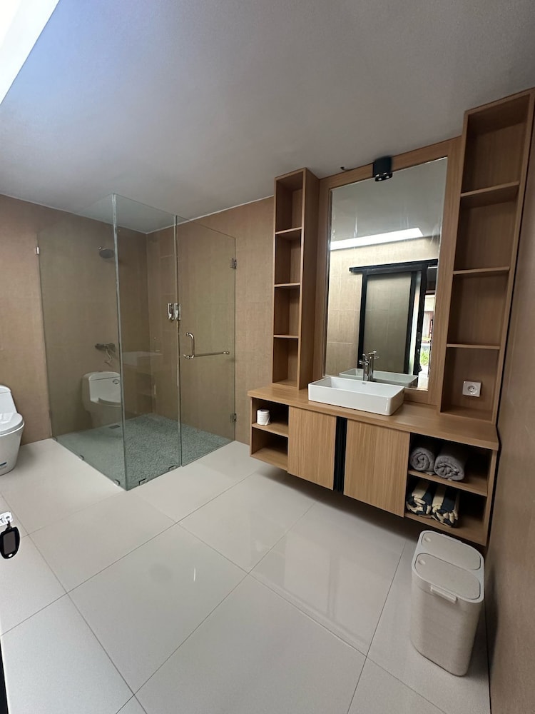 Bintang Bungalow 58/61
