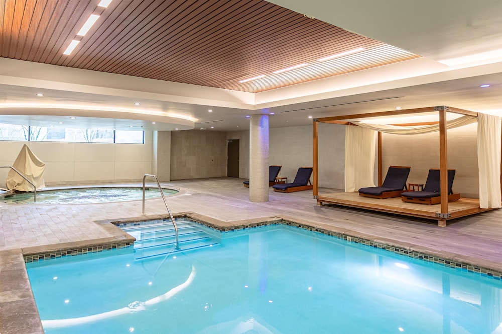 Hyatt Regency Lake Washington 20/50