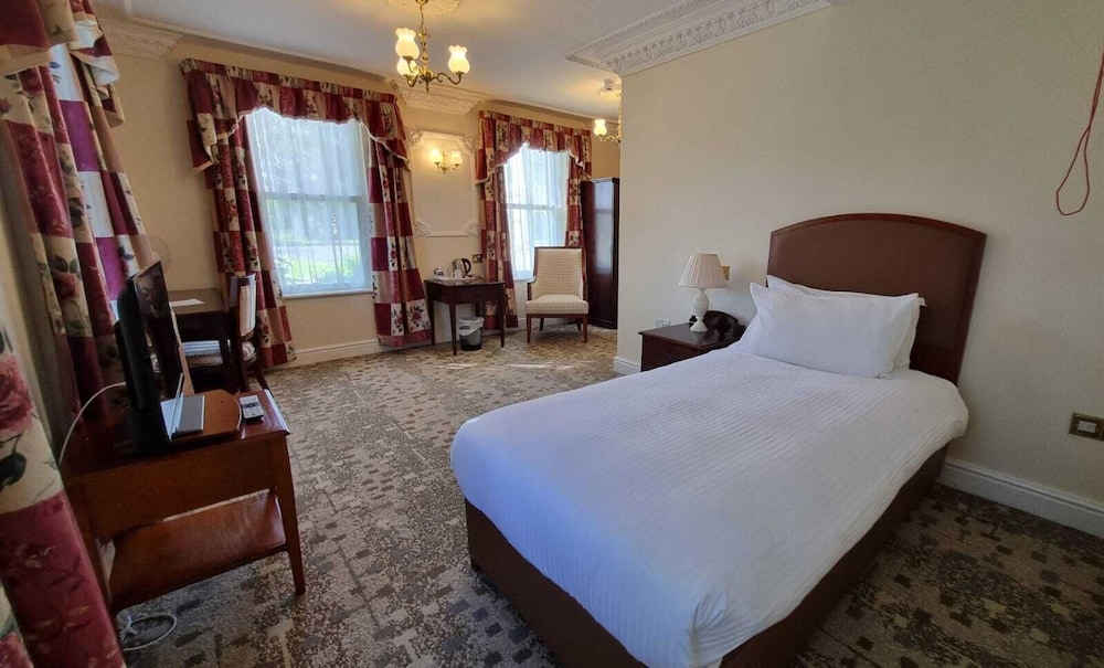 Botleigh Grange Hotel 14/34