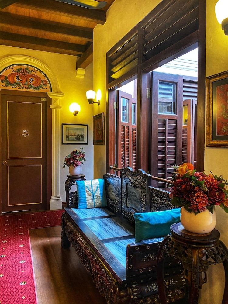 Nam Keng Hotel 32/53
