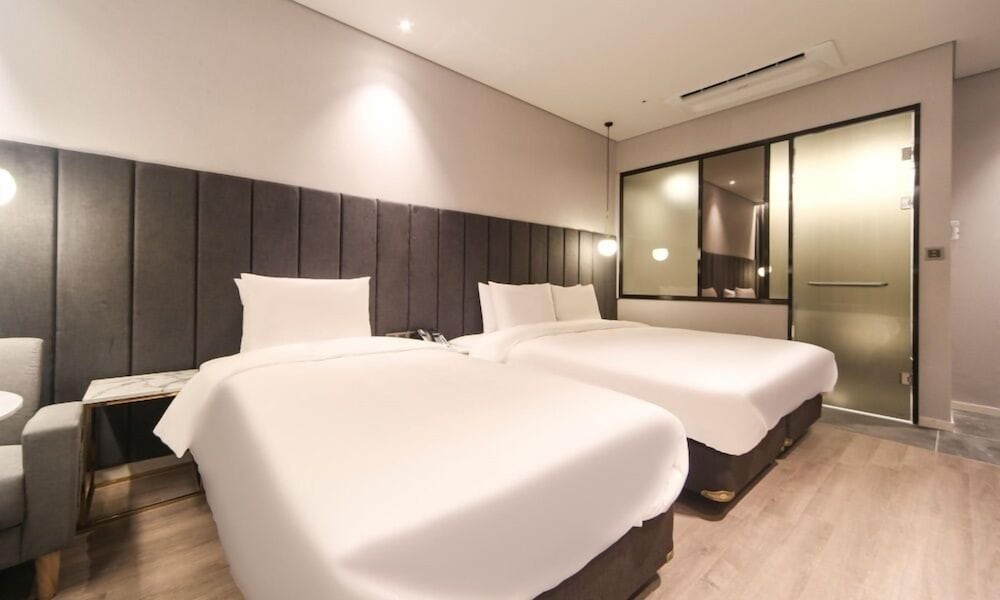 Busan Myungji CielOcean Hotel 6/16