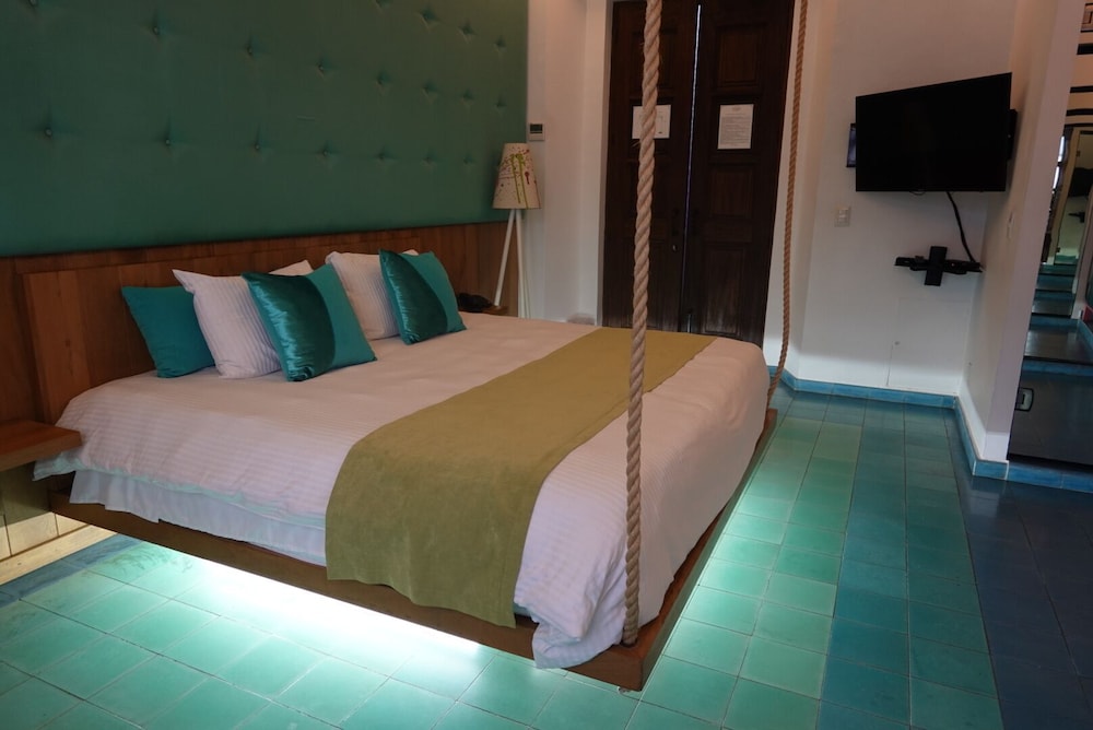 Vice President, Suite, King Bed