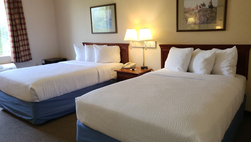Magnuson Hotel West Liberty 7/20