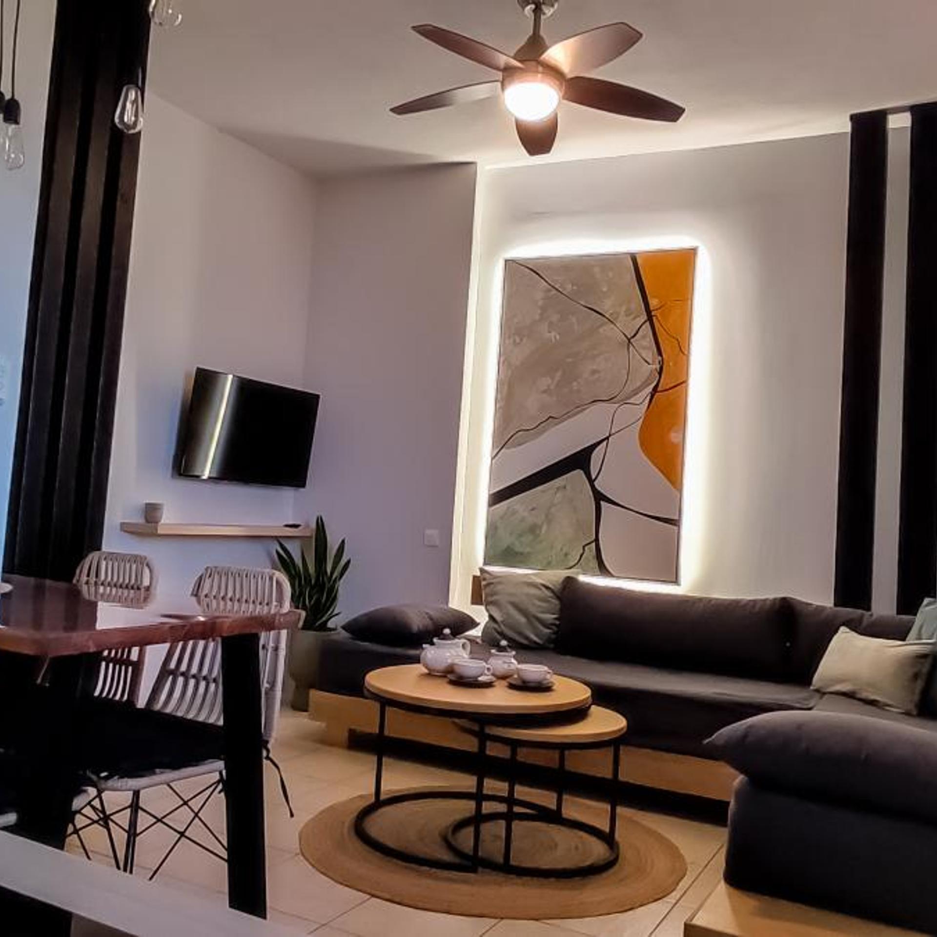 NIKI APARTMENTS 45/66
