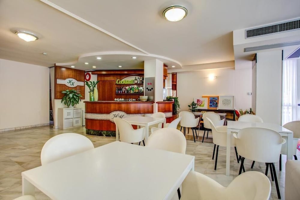 Hotel Konrad 46/49