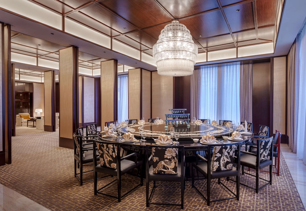 Fairmont Wuhan 57/67