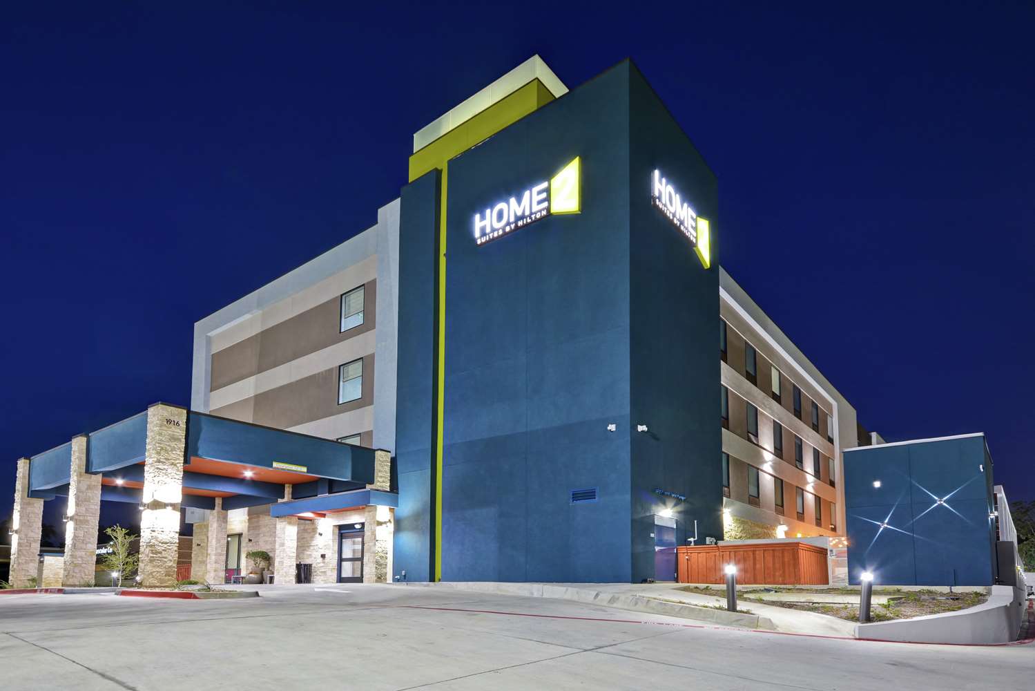 Home2 Suites by Hilton Bedford DFW West 43/48
