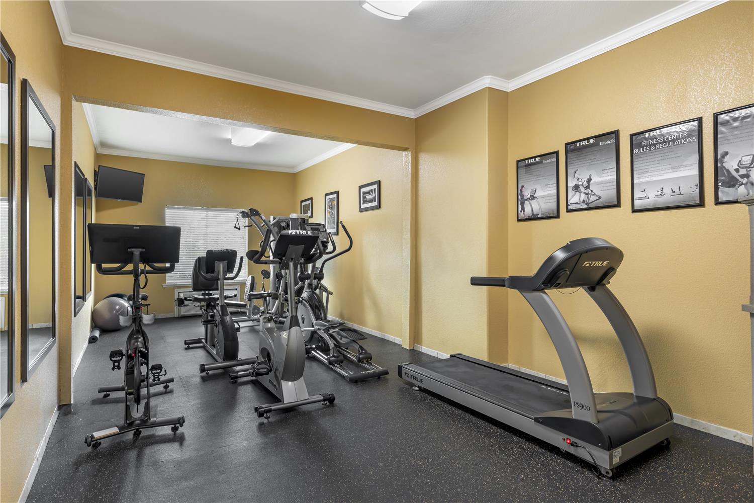Best Western Plus Waxahachie Inn and Suites 7/13