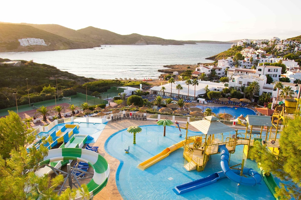 Carema Club Resort 25/32