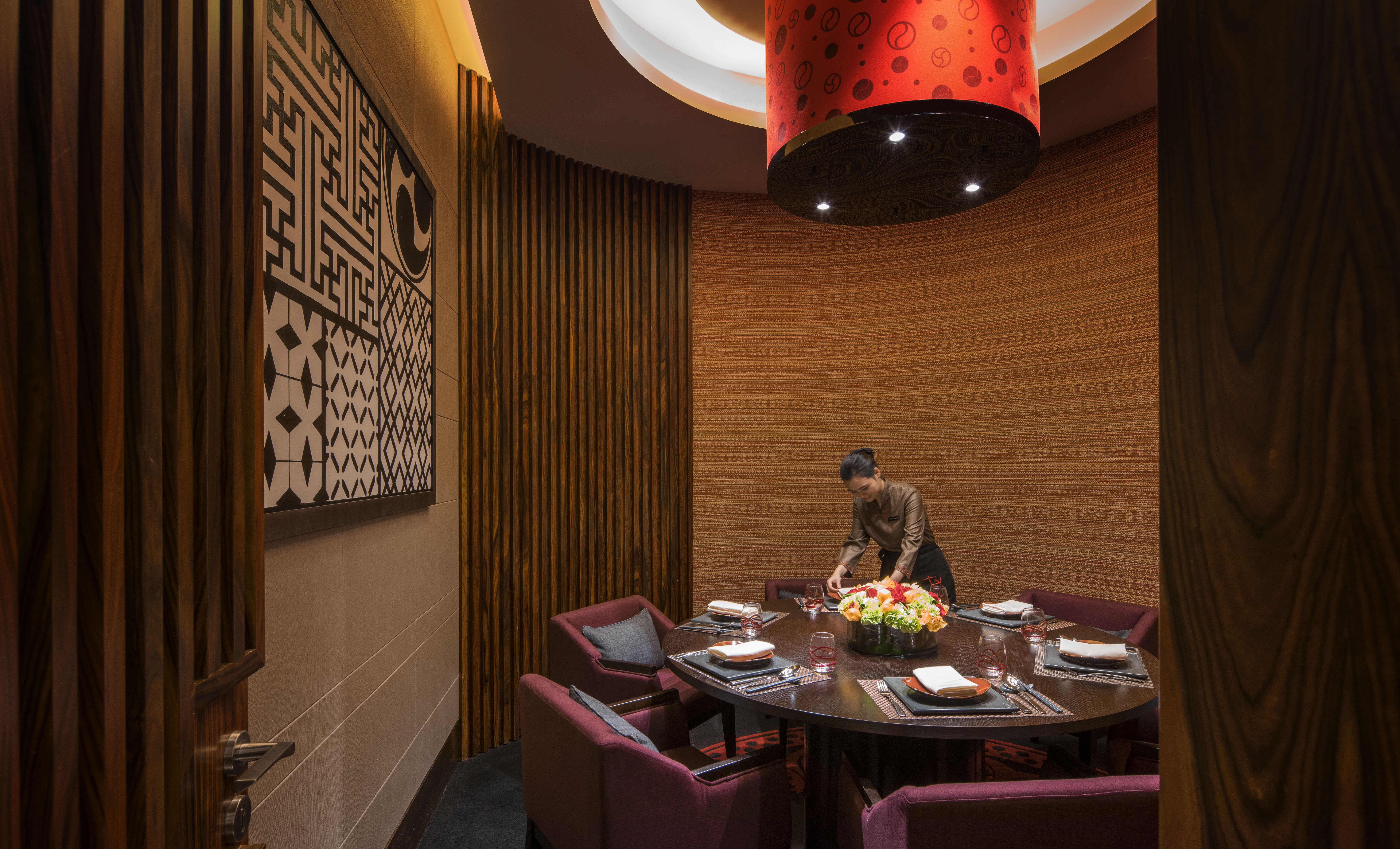 HUALUXE YANGJIANG CITY CENTER 60/79