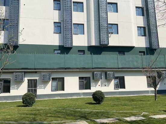 TRUE GO Hotel (Beijing Chaoyang Gongyuan Jintai Road Subway Station) 4/40