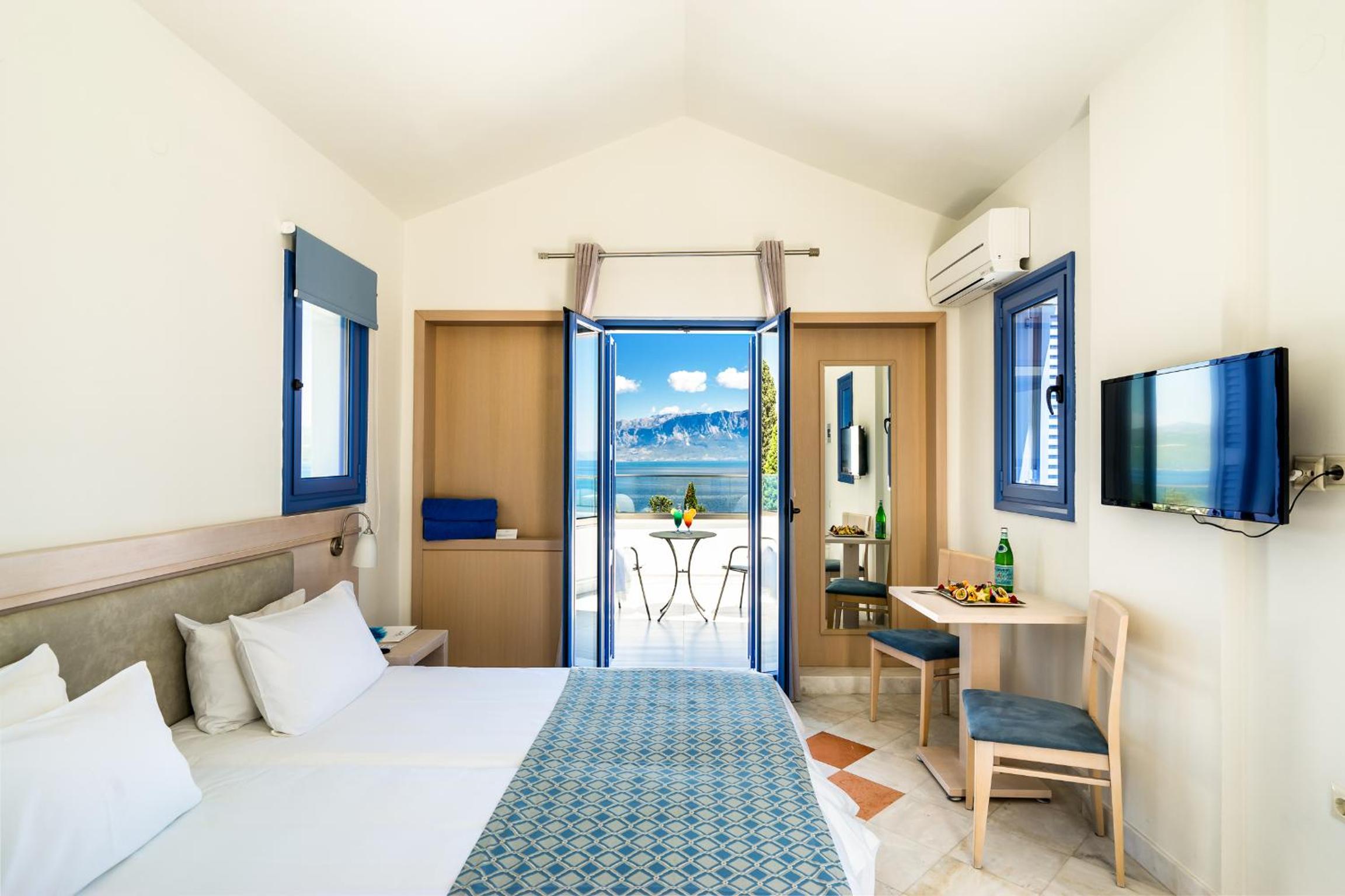 Porto Galini Seaside Resort & Spa 16/47