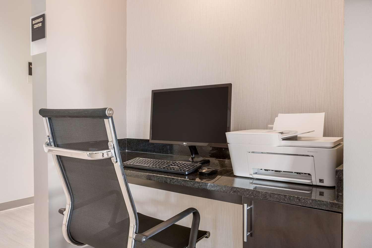 Sleep Inn & Suites Webb City 25/28