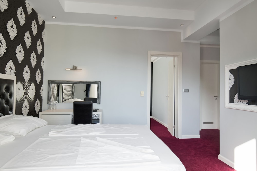 Vile Oliva Hotel 6/43