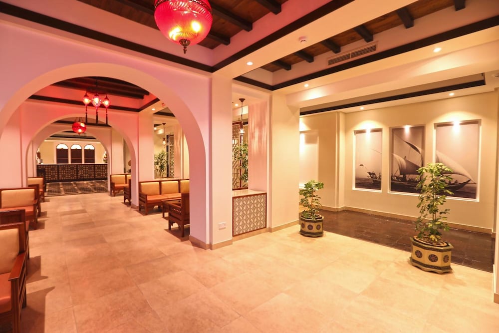 Delmon International Hotel 13/52