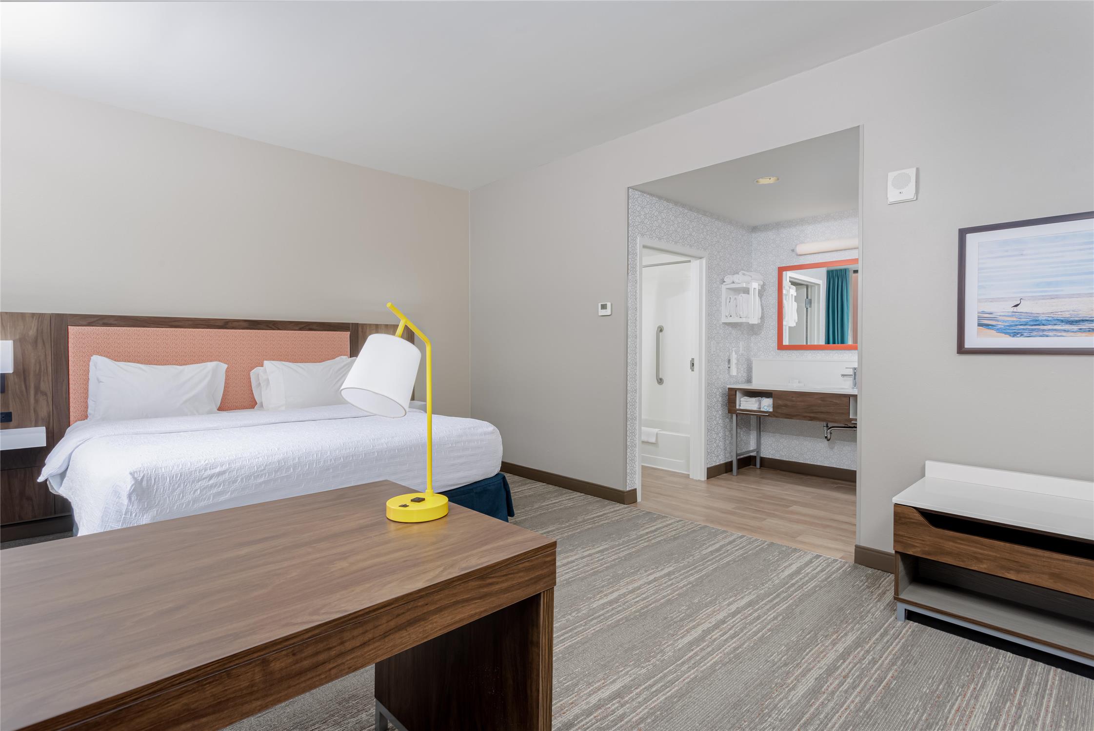 Suite, King Bed