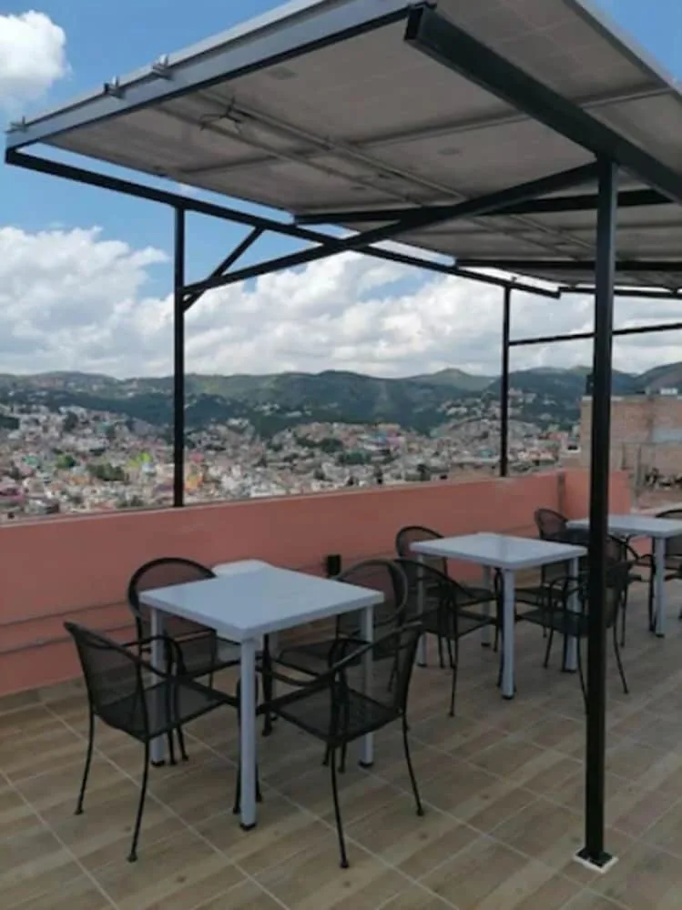 Hotel Casa Autora 40 19/24