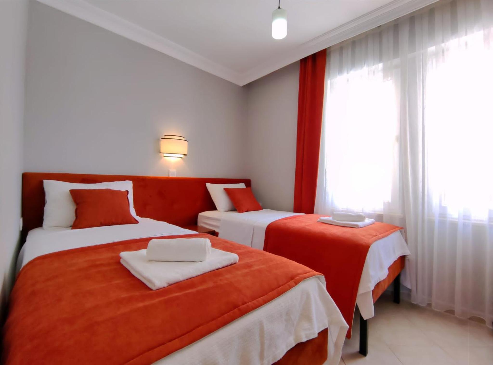 2 Bedrooms, Apartment, Balcony