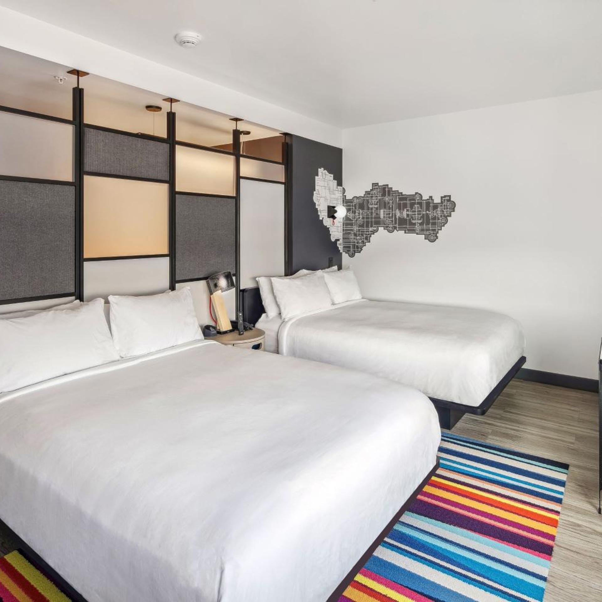 Room, 2 Queen Beds