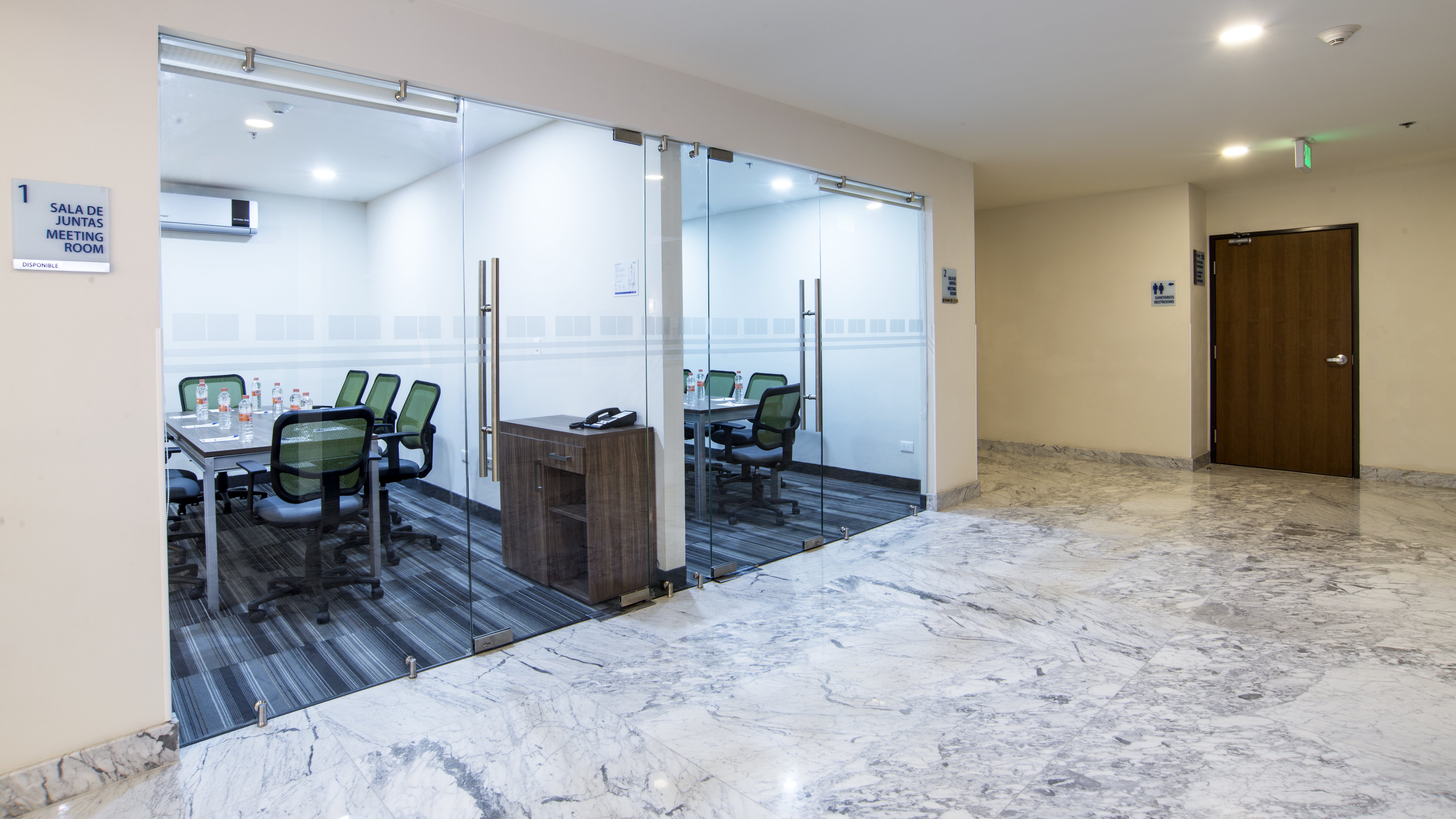 Holiday Inn Express And Suites Ciudad Obregon 47/77