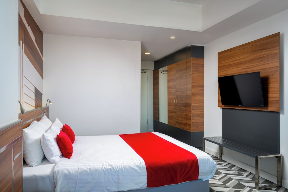 Mercure Bucharest Unirii 26/63